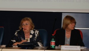 18 La  Presidente Cavallo  introduce la relazione della Prof.ssa Antonietta Censi, ordinario all'Univ. Sapienza Sapienza di Roma 