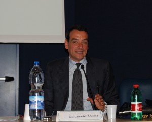 34 Relazione Prof. Gianni Ballarani, docente Università Lateranense      